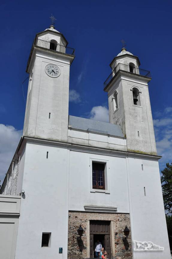 Uma das igrejas históricas de Colonia del Sacramento, no sul do Uruguai
